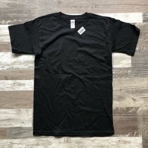 NWT Women’s Black Short Sleeve T-Shirt